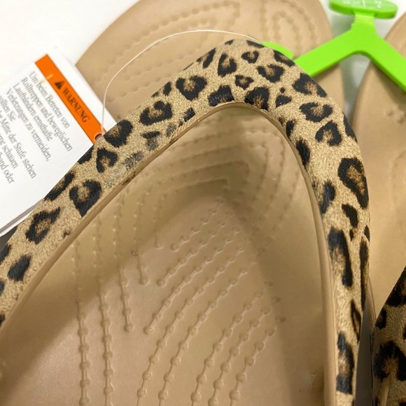 Crocs Kadee II Leopard Flip Flop Thong Sandals Women 6 - Picture 5 of 12